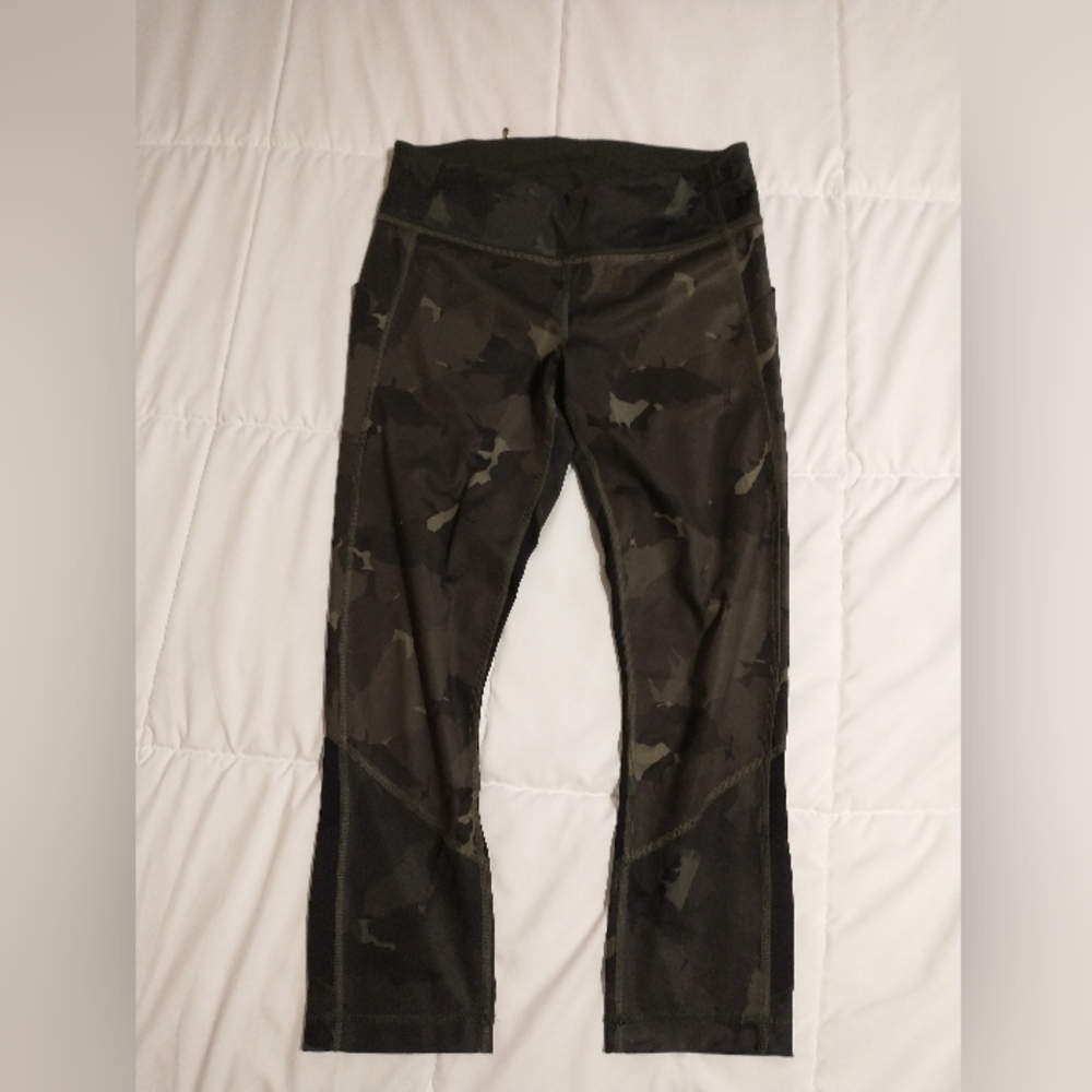 Lululemon Fast and Free leggings * capris